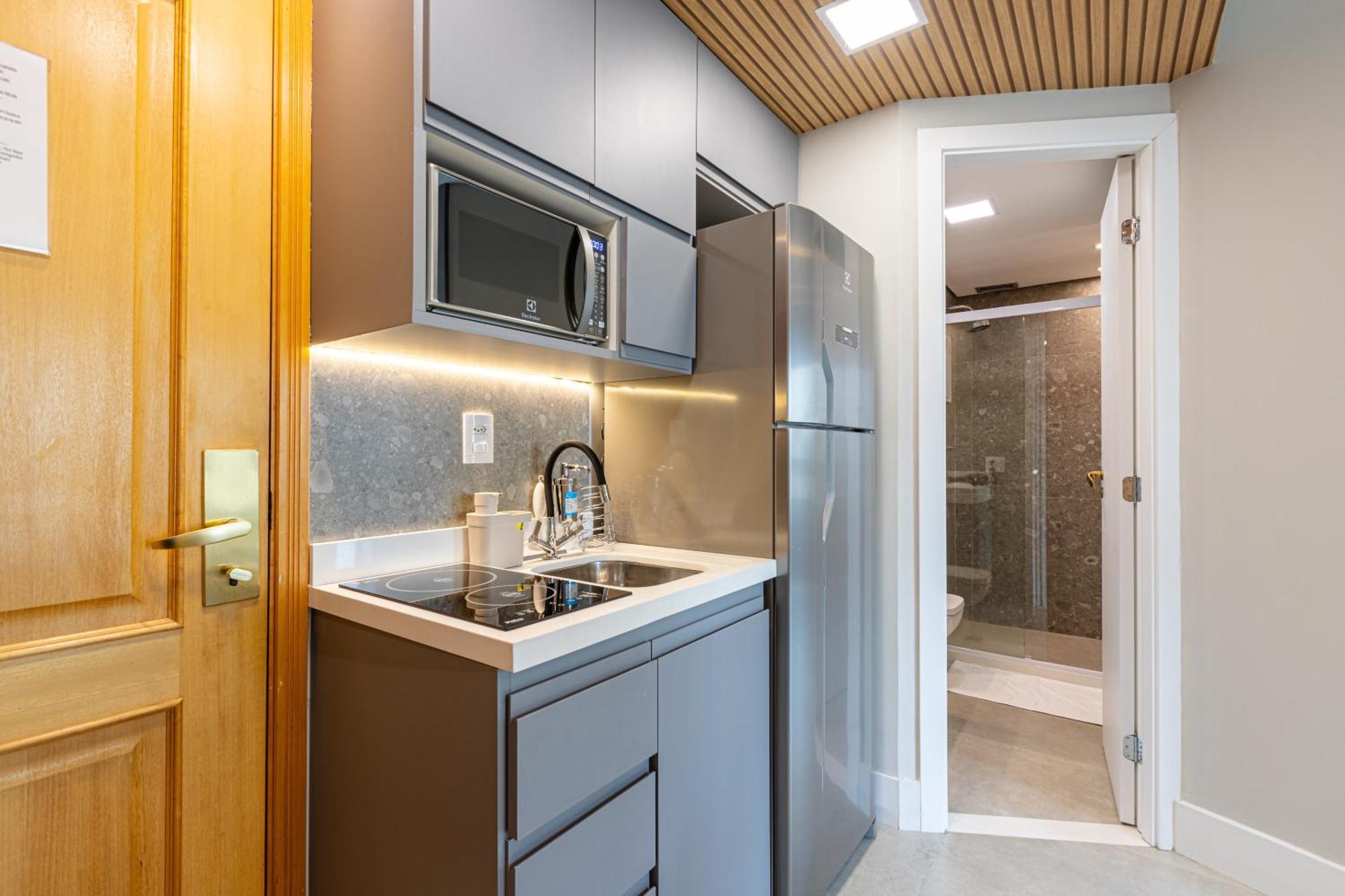 Mcv - Capote Valente - Anora Spaces * São Paulo